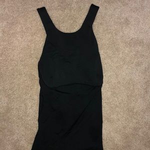 Black lululemon size 6 tank